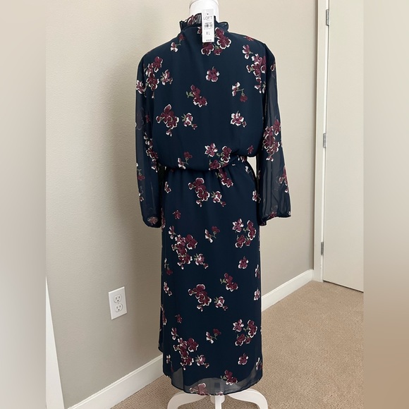 NWT LOFT Floral Dress - Picture 2 of 2